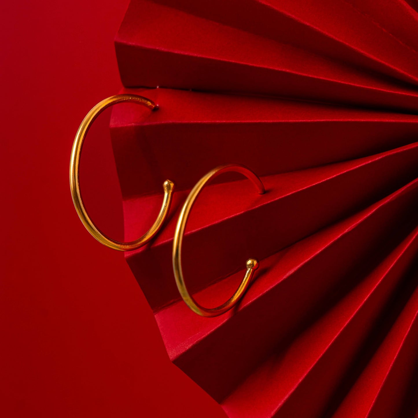 Zuri Hoops