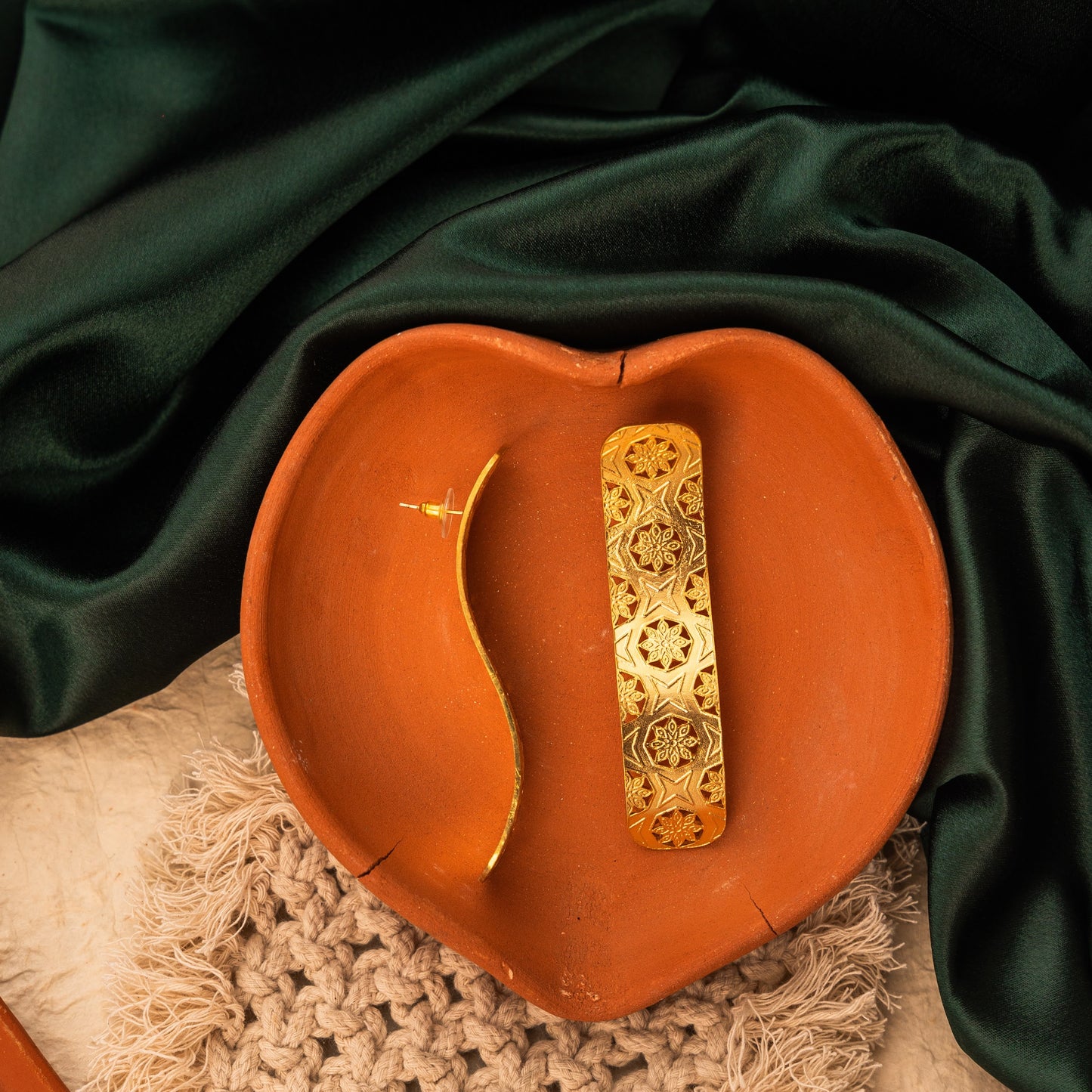 Miraaz Earring