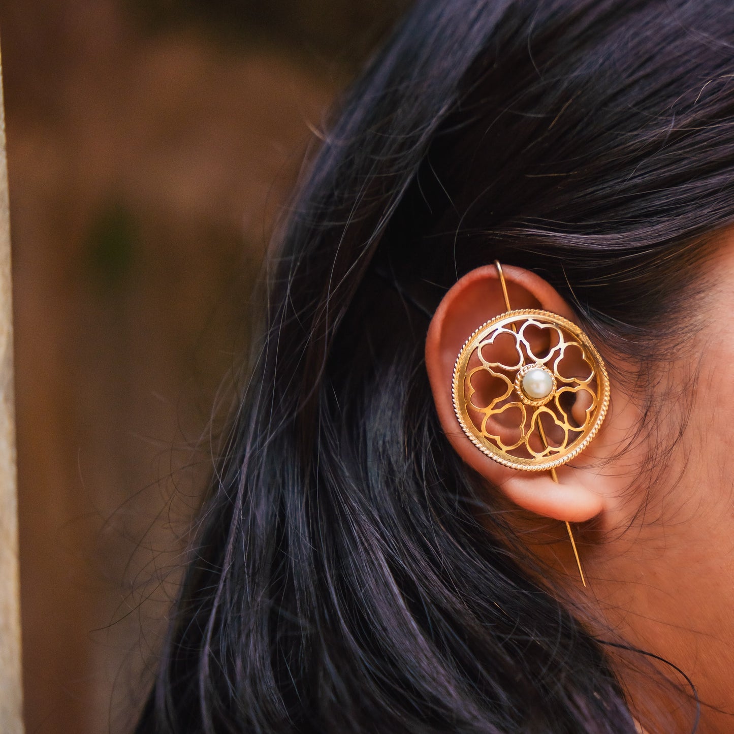 Manira Earcuff