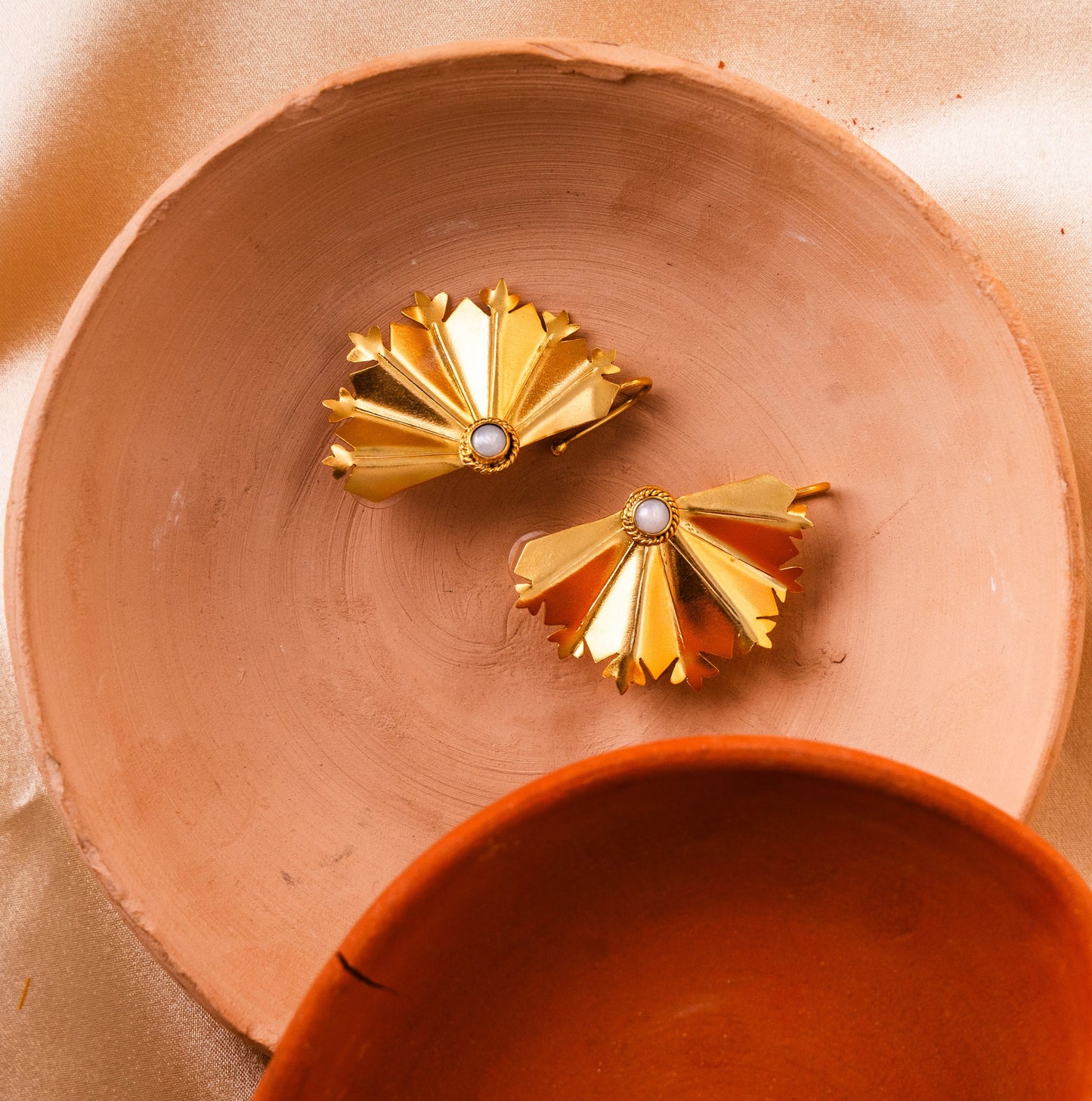 Sultanae Earcuff