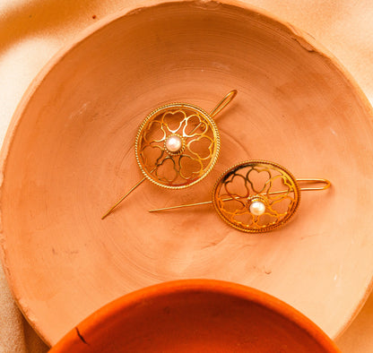 Manira Earcuff