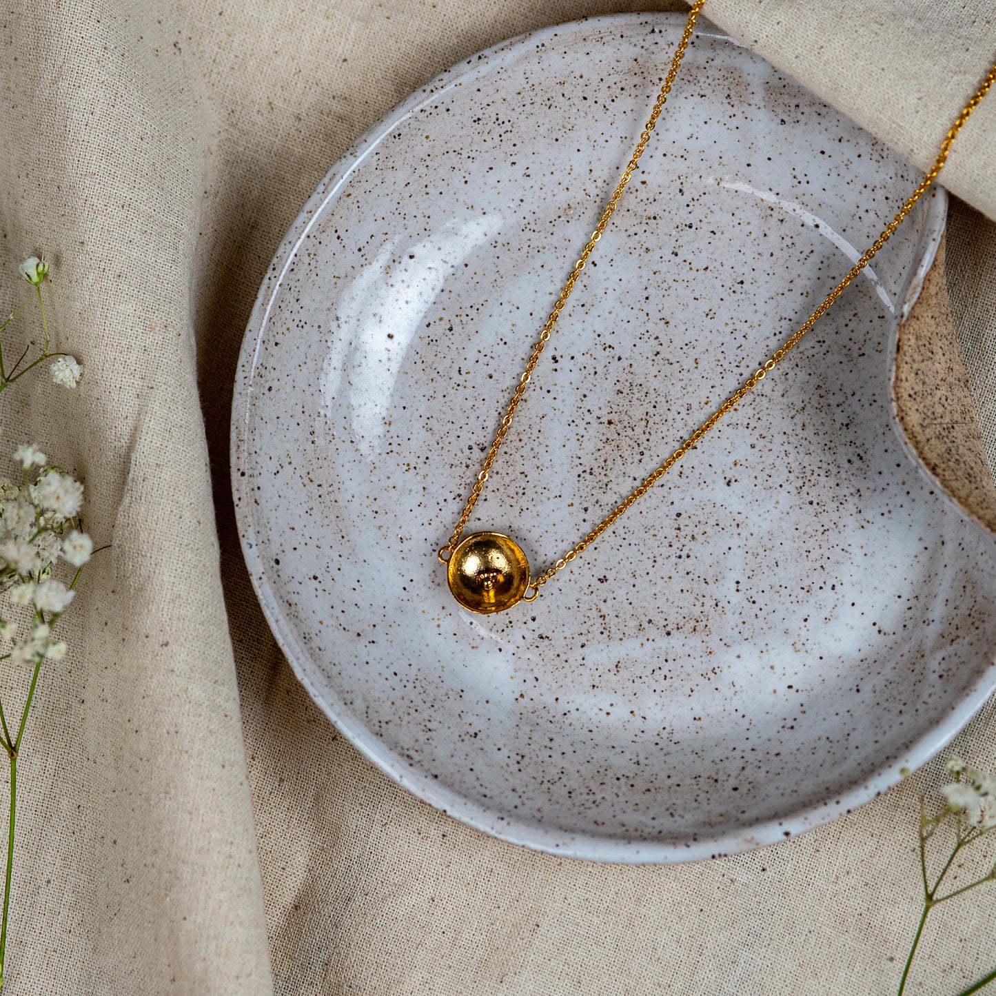 Phool Butta  Halo Necklace
