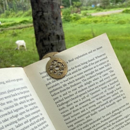 Lilsherpa Bookmark