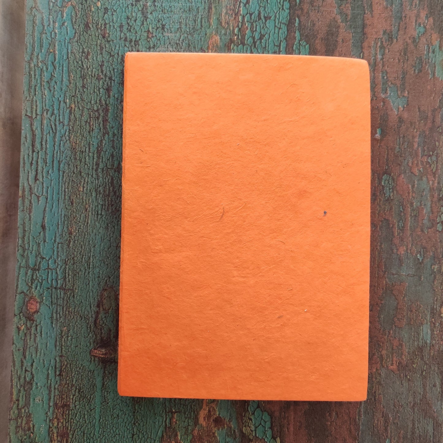 Flora Embossed Visitor's Book